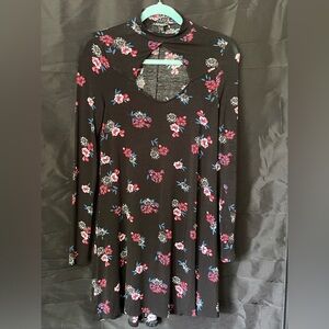 Express XS stretchy dress with keyhole chest. No stains tears or pilling.